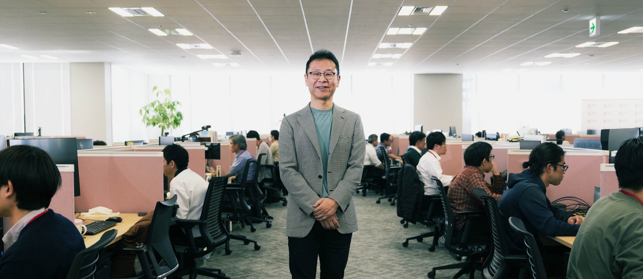 代表取締役社長 岩崎 弘利